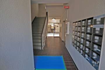 エントランスホール