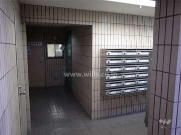 共用ポストと管理事務所