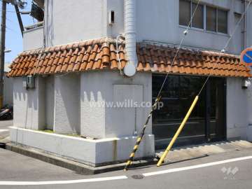 1階に店舗部分があります。