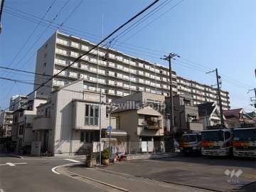 イトーピア尼崎の外観（南西側から）