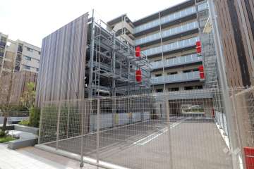 敷地内駐車場（屋外機械式）