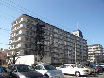 外観（北東側から見る）