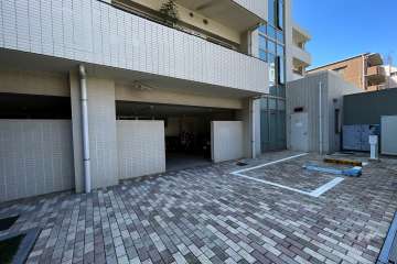 敷地内駐車場（屋外機械式）