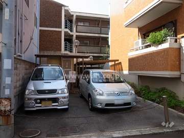 敷地内駐車場（平面式）