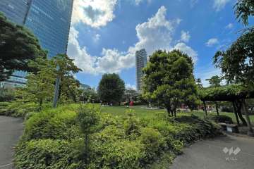 敷地に隣接する檜町公園