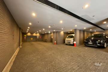 敷地内駐車場（屋内機械式）