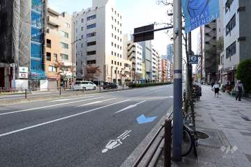 敷地南東側の前面道路