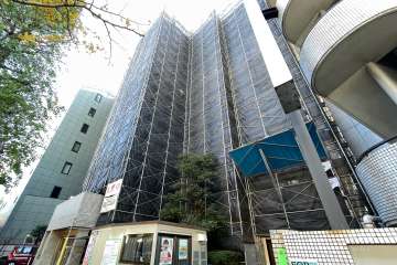 南青山パークマンションの外観（北西側から）