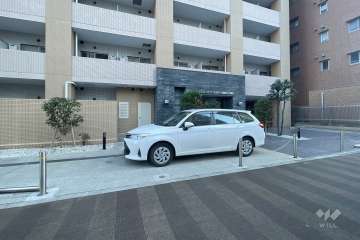 敷地内駐車場（屋外平面式）