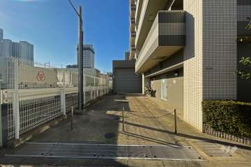 敷地内駐車場（屋外平面式）