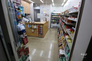 建物内にある店舗