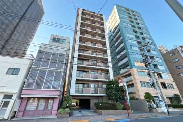 朝日シティパリオ高輪台A館の外観（南東側から）