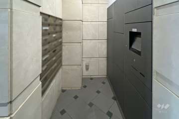 宅配ボックスと共用ポスト