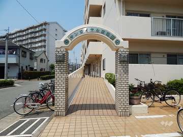 エントランスアプローチ