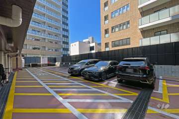 敷地内駐車場（屋外平面式）