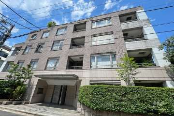 クラッシィハウス白金三光坂の外観（南東側から）