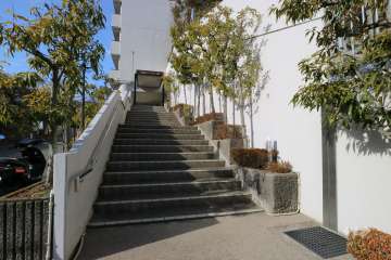 エントランスアプローチ