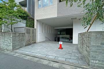 エントランスアプローチ