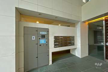 共用ポストと宅配ボックス