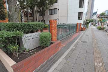 マンションの銘板