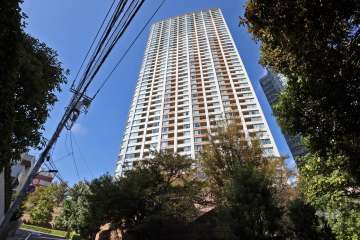 パークコート赤坂ザタワーの外観（南西側から）