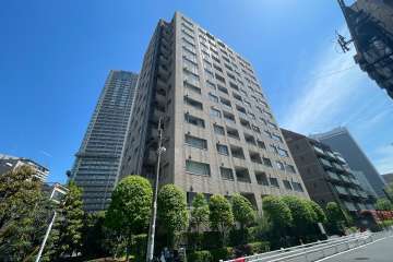 パークハウス赤坂氷川の外観（西側から）