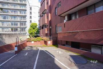 敷地内駐車場（屋外平面式）