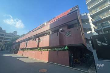 ライオンズマンション六本木の外観（南東側から）