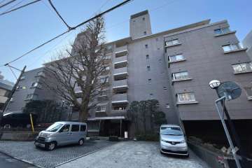 赤坂アーバンライフの外観（北西側から）