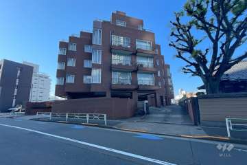 赤坂パークマンションの外観（北西側から）