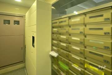 宅配ボックスと共用ポスト