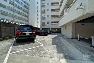 敷地内駐車場（屋外平面式）