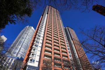 六本木ヒルズレジデンスＢ棟の外観（南西側から）