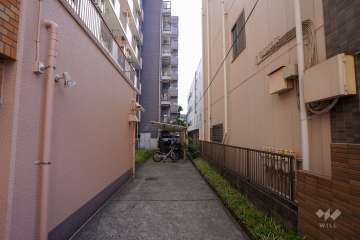 駐輪場（屋根付き）