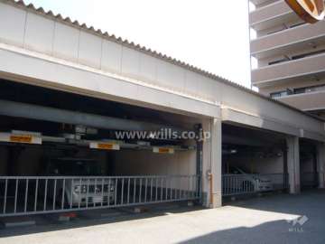 敷地内駐車場（機械式）