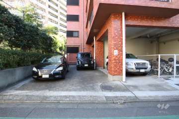 敷地内駐車場（屋外平面式・屋外平面式）