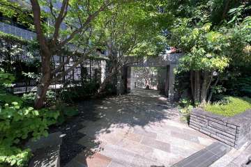 エントランスアプローチ