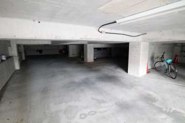 敷地内駐車場（屋内平面式）