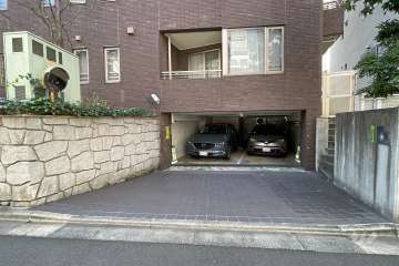 敷地内駐車場（屋内平面式）　