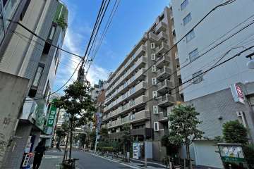 ライオンズプラザ東麻布の外観（北東側から）