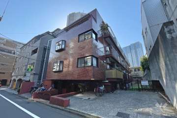 日興パレス南麻布第２の外観(北西側から）