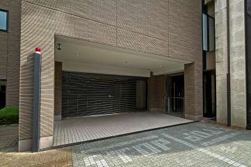 駐車場の出入り口