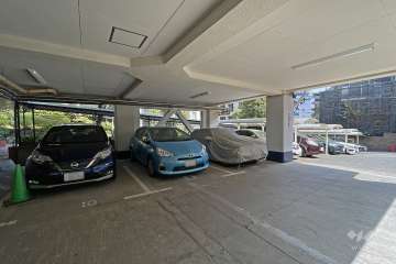 敷地内駐車場（屋内平面式）