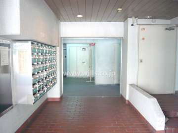 エントランスホール