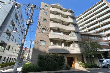 ベルザ南麻布の外観（南側から）　