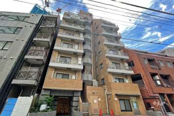 ジェイパークステーション田町の外観（北側から）