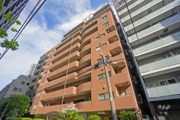 ユニーブル田町の外観（北西側から）