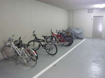 屋内駐輪場
