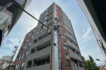 ジェイパーク乃木坂の外観（東側から）