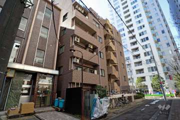 インシティ浜松町の外観（北東側から）